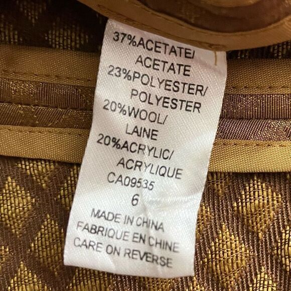 Tahari Gold Blazer / SZ: 6 / EUC - Picture 5 of 7